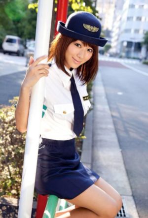 女大学生的沙龙室电影
