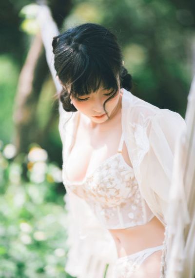 睫毛膏2同级别电影