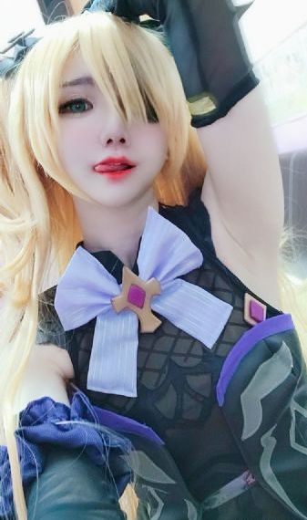 年轻的母亲2018