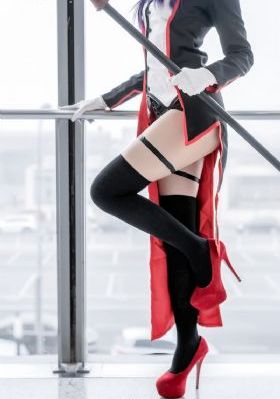 加勒比女海盗免费观看
