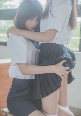美女被爆羞羞喷水免费